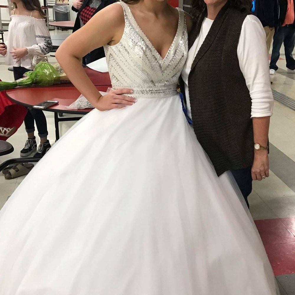 Gorgeous white sequin and tulle prom/wedding gown